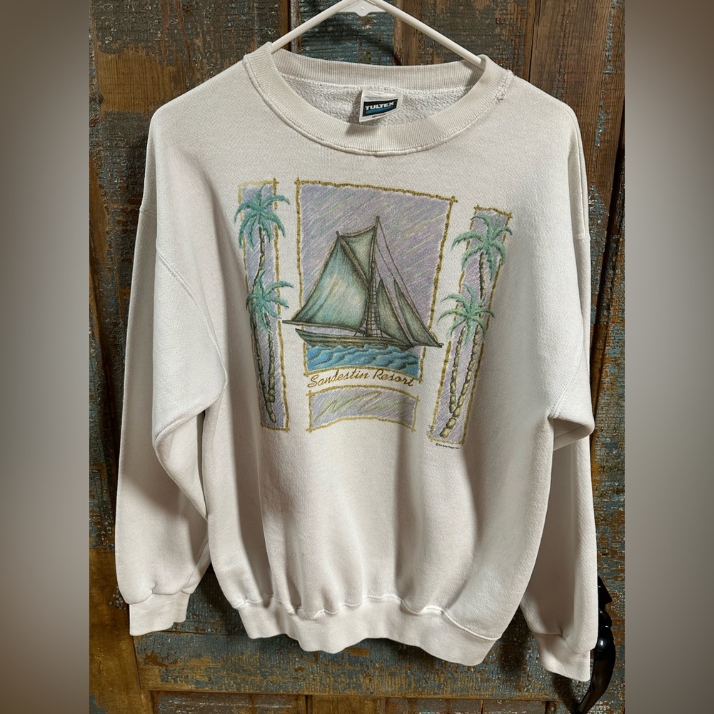 Women's Vintage Sandestin Resort Sweatshirt Medium